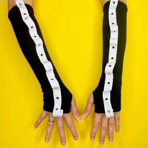 Unisex Punk Rock Grommets Eyelets Black Elbow Gloves fingerless elbow gloves